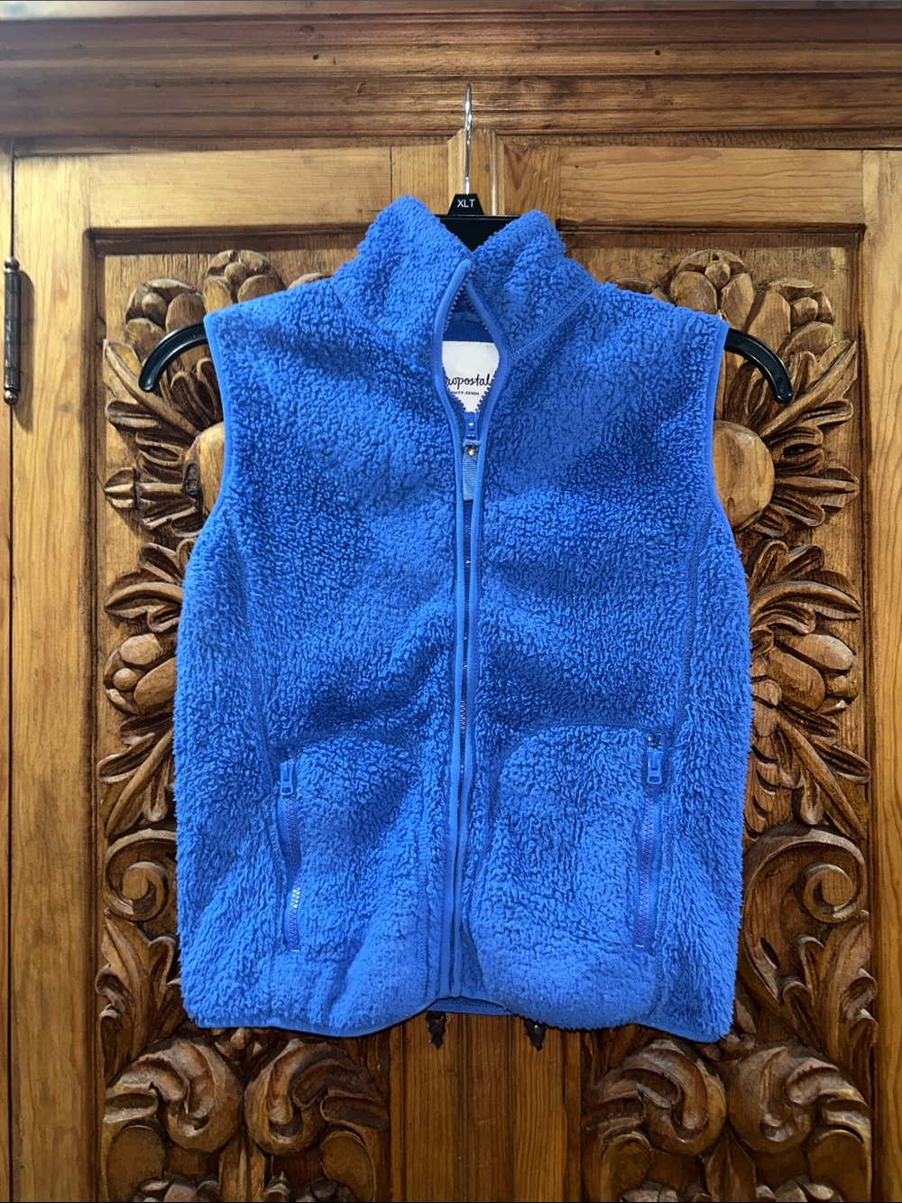 Aeropostale medium blue fleece vest